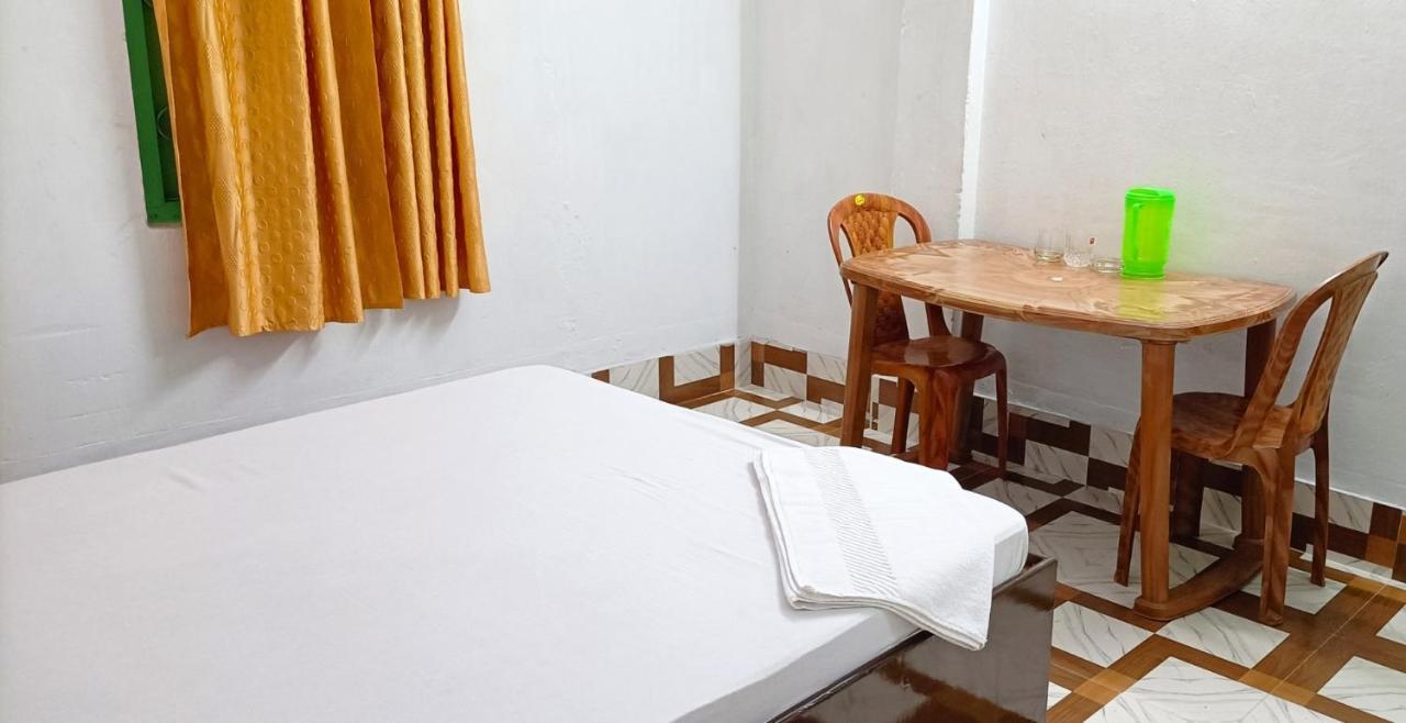 Bagdogra Home Stay - Near Airport Bagian luar foto